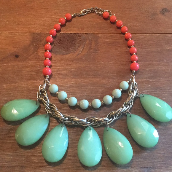 Jewelry - Gorgeous colorful necklace